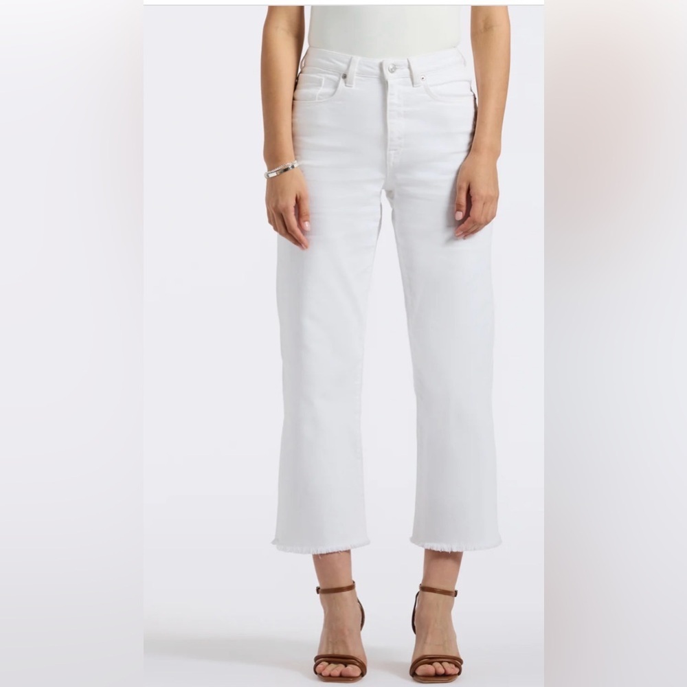 Buffalo | Leigh - Hi Rise Wide Leg Crop Jeans - Picture 2 of 10
